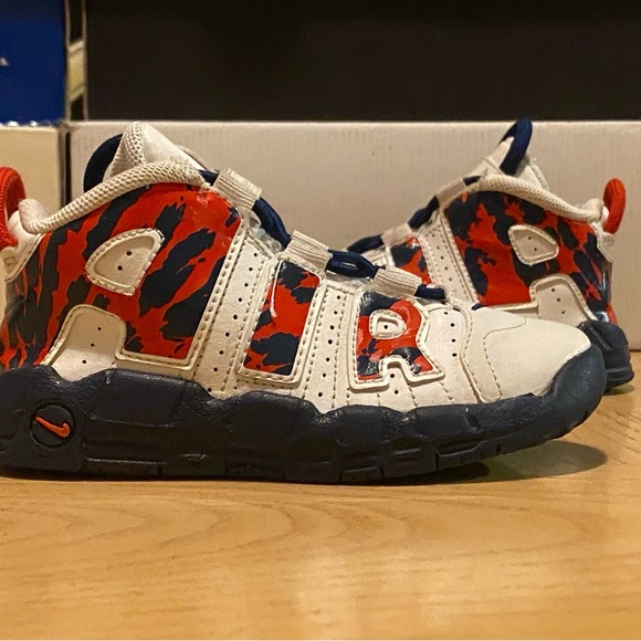 Nike Air Uptempo Red White Navy Sneakers with Bold Design - Picture 2 of 10